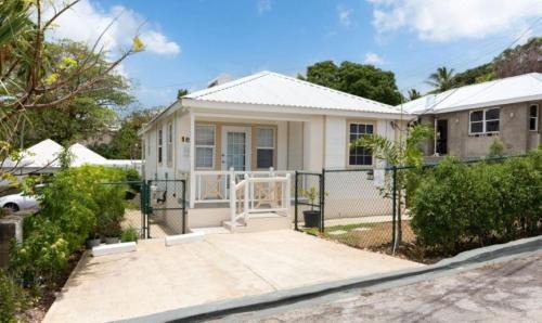 Durants Villa | The White Villa
