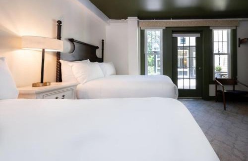 Lenox Hotel | The Whitlock