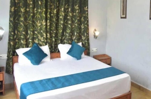 Mukteshwar Hotel | The Wild Cliff