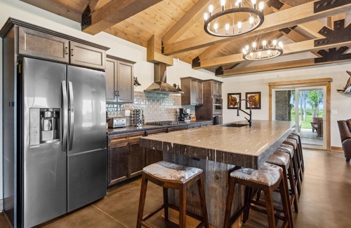 Princeton House | The Wilderness Ranch | Private 440-Acre Luxury Escape w/Hot Tub Outside of Kansas City