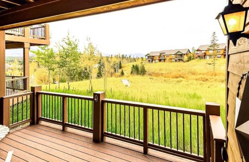 Rendezvous House | The Wildflower