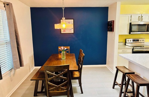 Williamsburg House | The Williamsburg Haven