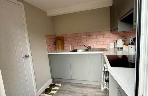 Hartwell Apartment | The Willow Annexe