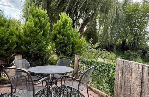 Hartwell Apartment | The Willow Annexe