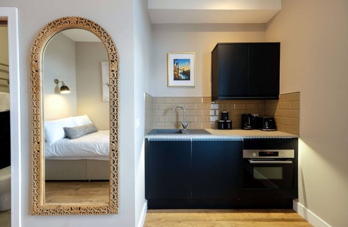 Bradley Stoke Apartment | The Willow Studios - Flat 3