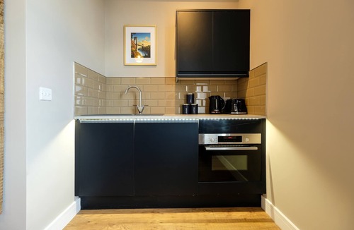 Bradley Stoke Apartment | The Willow Studios - Flat 3