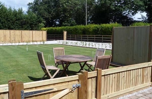 Langdon Cottage | THE WILLOWS, family friendly, country holiday cottage in Adisham