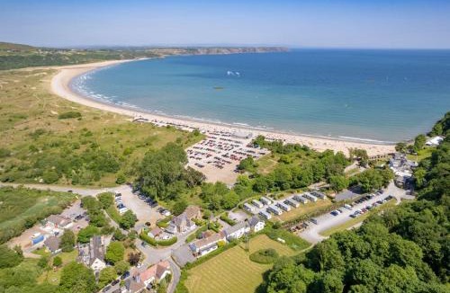 Oxwich House | The Willows