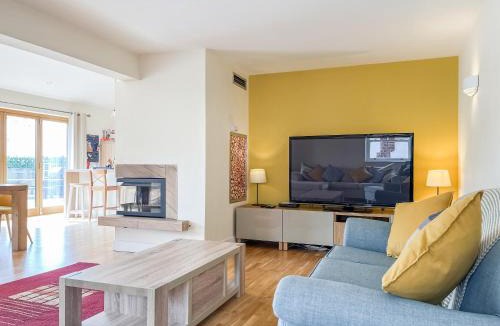 Sutton-in-Ashfield House | The Willows