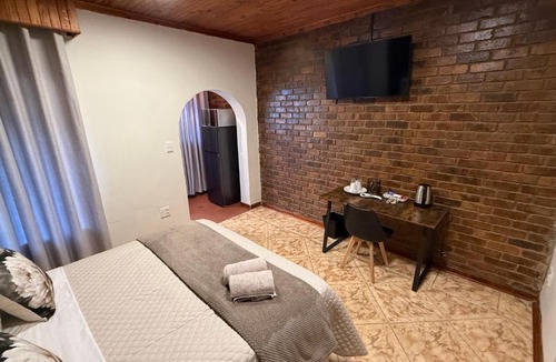 Flora Park House | The Willows