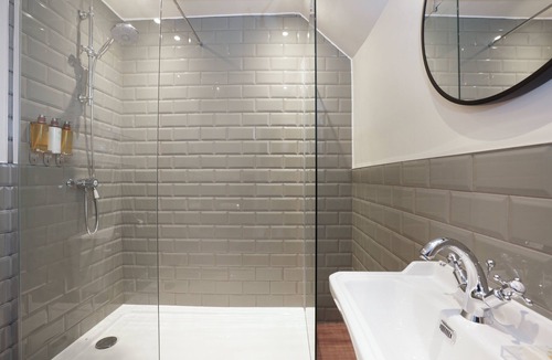 Hollingbourne Hotel | The Windmill