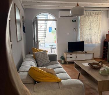 Chios Town Apartment | The Wine House