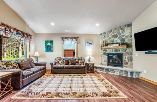 Conover House | The Woodland