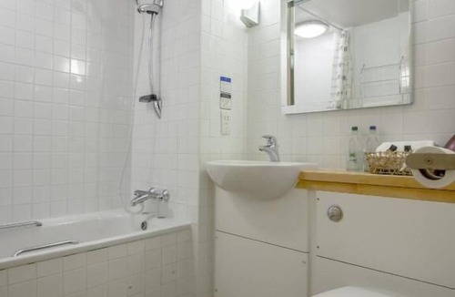 Earls Barton Hotel | The Worlds End