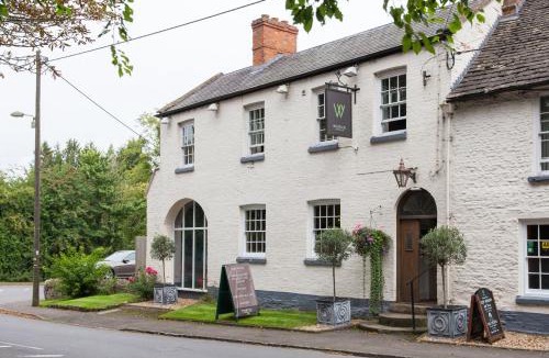 Shipton under Wychwood Hotel | The Wychwood Inn