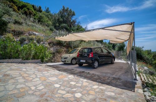 Pythagorion House | TheaHouse