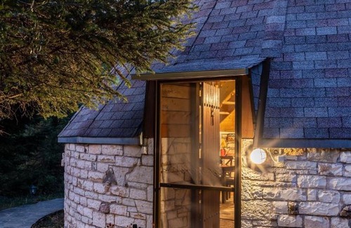 Agnanta Cabin | Theasis-Igloo
