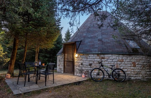 Agnanta Cabin | Theasis-Igloo