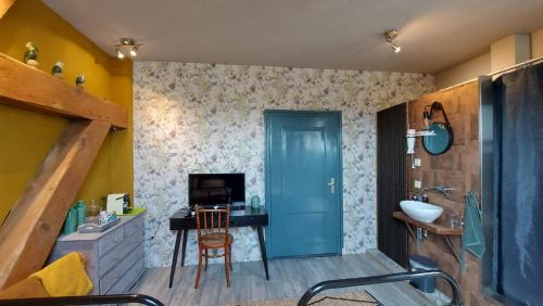 Schuwacht Bed & Breakfast | Theetuin Onder de Pannen