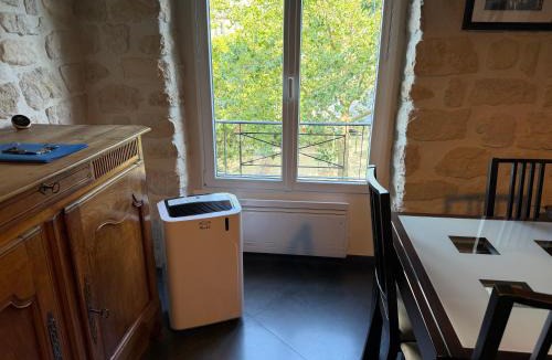 Quartier de la Folie-Mericourt Apartment | Thegreatflat