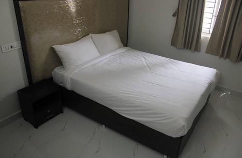 Tiruvannamalai Hotel | Thenmozhi Grand Inn