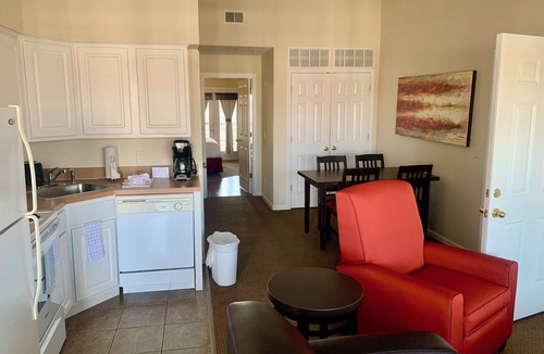 Branson Resort | There's no such thing as TOO MUCH SPACE! 3BDR/3BA/3 Kitchens/3 Living Rooms