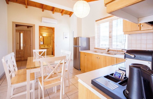 Alikanas House | Thetis