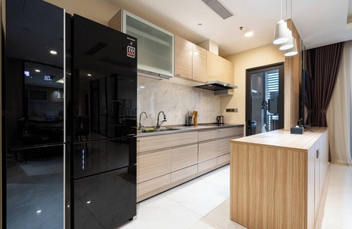Ben Nghe Apartment | Thien Vi Lancaster D1 Walk to City Center