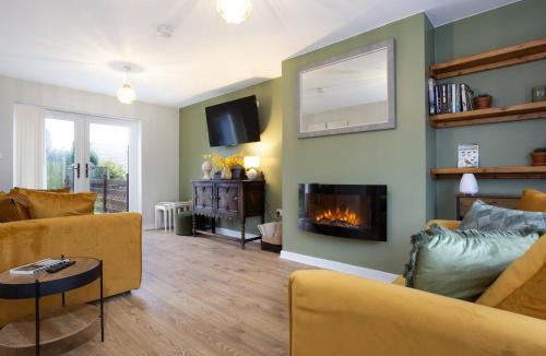 Worsthorne House | Thieveley Pike View