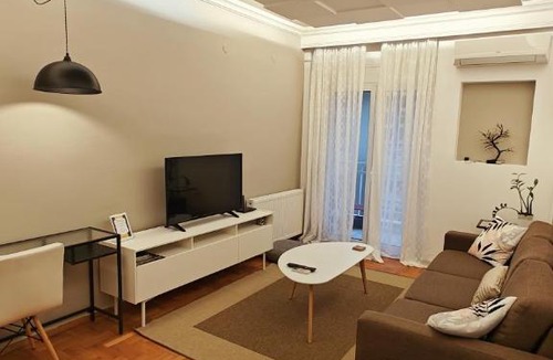 Thessaloniki City Centre Apartment | Think Home, exploring the center of Thessaloniki