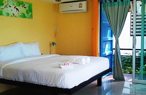 Lipa Noi Resort | Think & Retro Cafe Lipa Noi Samui