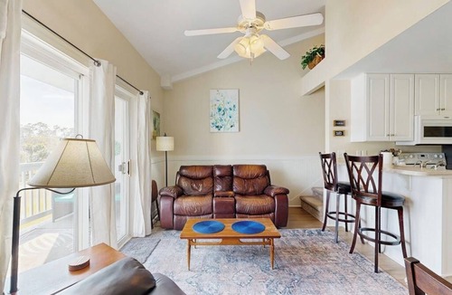 Ocean Ridge Condo | Third-Floor Condo w/Free WiFi, Private Balcony, and W/D