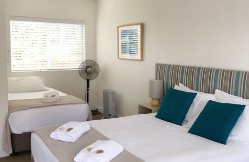 Thirroul Hotel | Thirroul Beach Motel