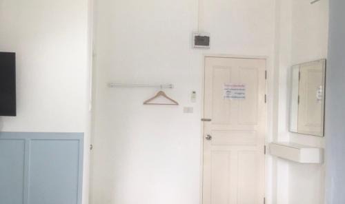 Chumphon Hostel | Thirty Tree Garden House