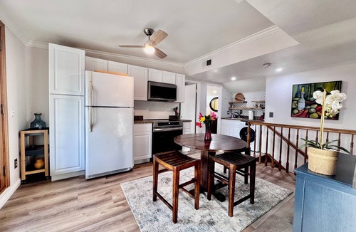 Corona Apartment | This 2 bedroom suite is perfect for professionals or relocating travelers.
