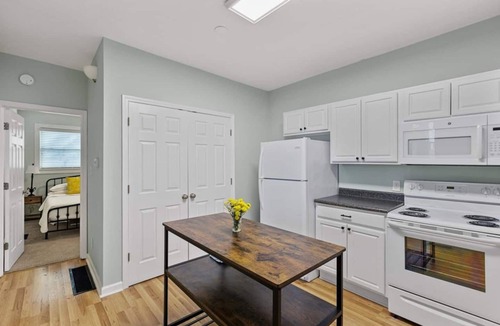 Lexington Apartment | This apartment is a 2 bedroom(s), 2 bathrooms, located in Lexington, KY.