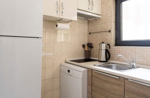 Osmanbey Apartment | This apartment is a 2 bedroom(s), 1 bathrooms, located in Şişli, İstanbul.