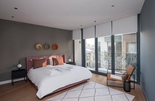 Galata Apartment | This apartment is a 3 bedroom(s), 2.5 bathrooms, located in Beyoğlu, İstanbul.