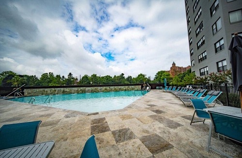 East Falls Apartment | This apartment is a 2 bedroom(s), 1 bathrooms, located in Philadelphia, PA.