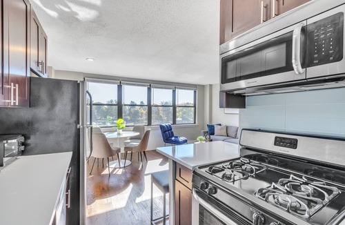 East Falls Apartment | This apartment is a 2 bedroom(s), 1 bathrooms, located in Philadelphia, PA.