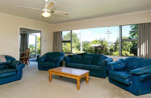 Rainbow Point House | This Bach Has it All - Rainbow Point Holiday Home