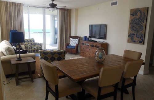 Navarre Beach Condo | This Beautiful Oceanfront Condo Is Waiting For You!
