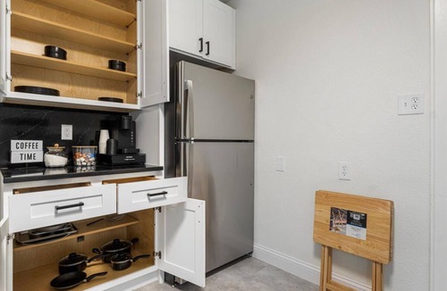 Tower Grove East Apartment | This beautifully designed apartment offers the perfect blend of modern comfort