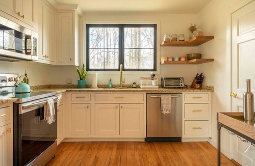 Pine Plains Cabin | This cabin is a 4 bedroom(s), 2.5 bathrooms, located in Pine Plains, NY.
