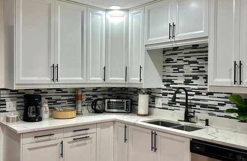 Savage House | This centrally located property has newly remodeled kitchen and very spacious!