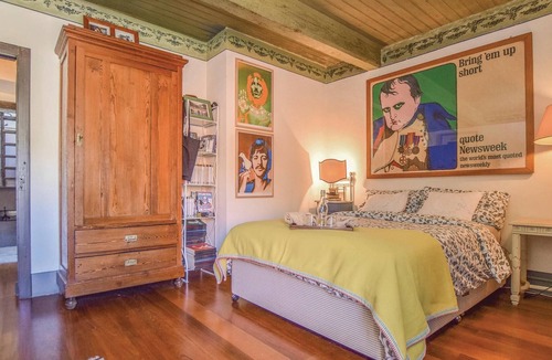 Pella House | This charming 17th century semi-detached house is located 1 km from Pella and offers (from the secon