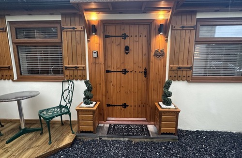 Llanddowror Cottage | This charming retreat offers a cosy and comfortable base for couples