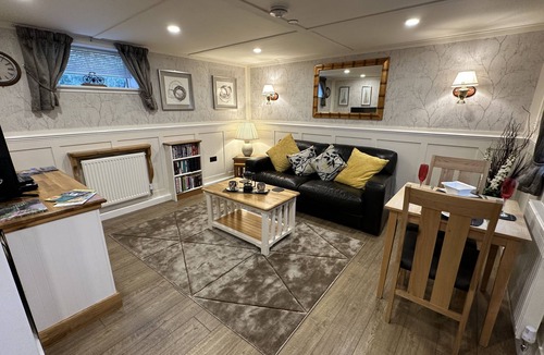 Llanddowror Cottage | This charming retreat offers a cosy and comfortable base for couples