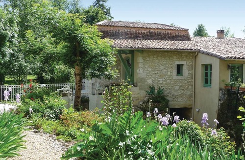 Eymet House | This charming vacation property with private pool enjoys a rural idyll in the Dordogne.