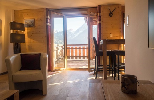 Barboleusaz Apartment | This comfortable 2.5-room apartment is located just below the Place de la Barboleuse in Gryon and it